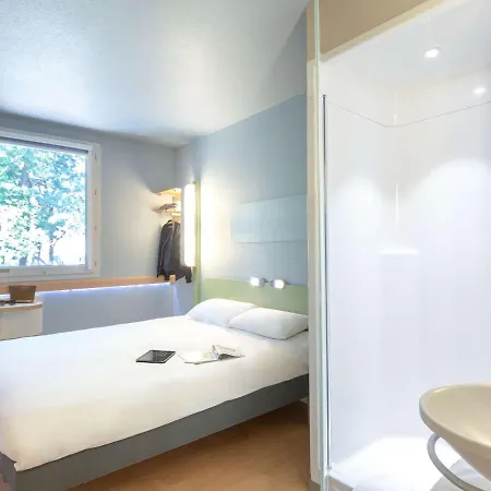 Ibis Budget Brignoles Provence Exterior foto